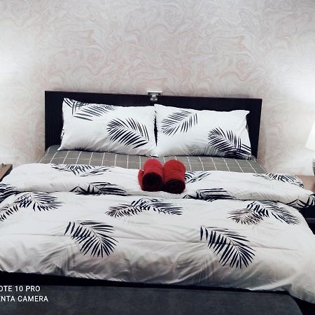 Kumkum Homestay Studio Nusajaya  Bagian luar foto