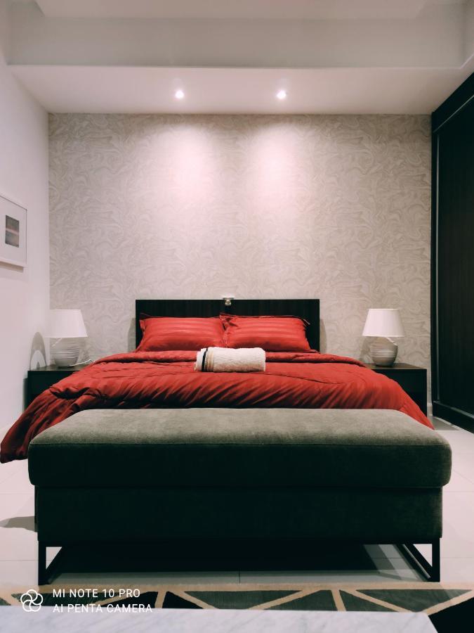 Kumkum Homestay Studio Nusajaya  Bagian luar foto